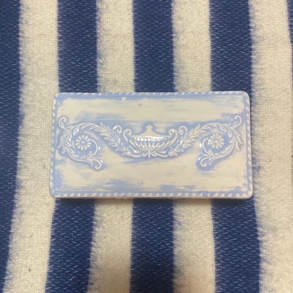 Ceramic White & Blue Trinket Box w/ Lid - Picture 2 of 16